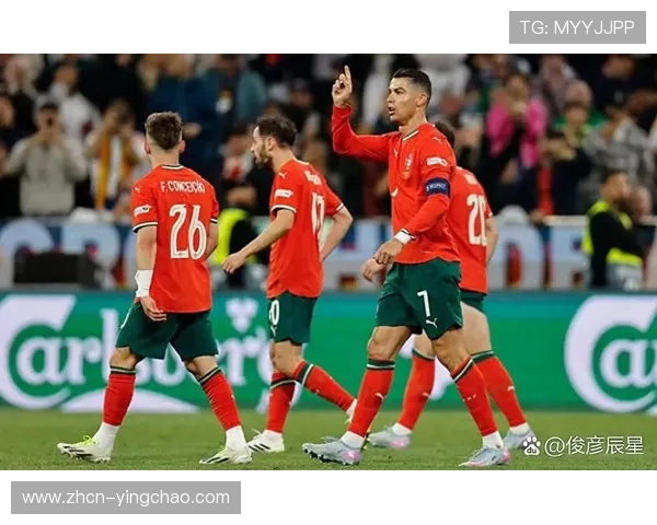 维蒂尼亚社媒晒葡萄牙帮合影庆祝法超杯胜利